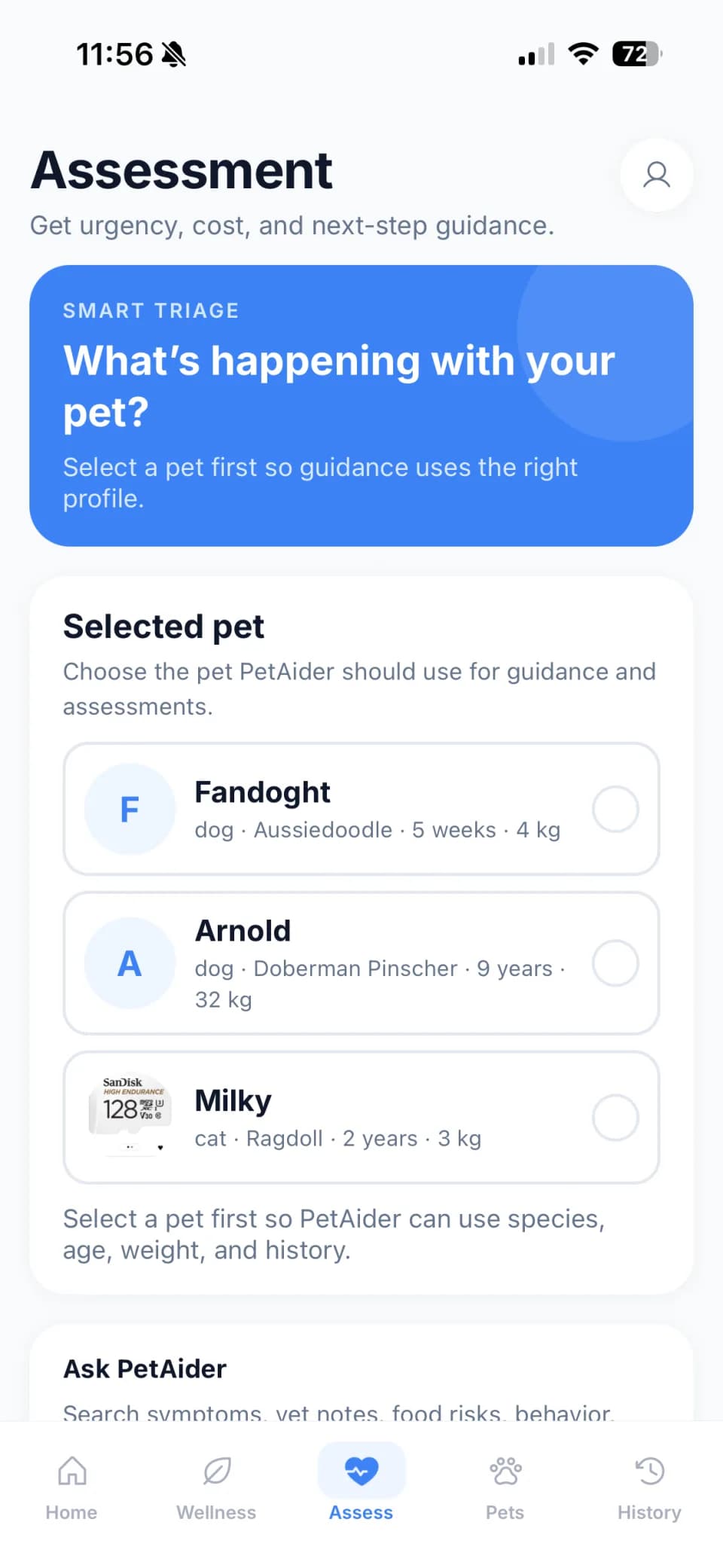 PetAider Assessment screen showing pet selection and symptom guidance